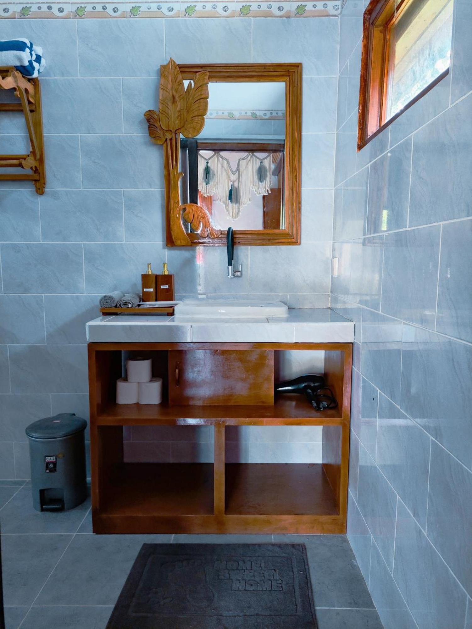 Meket Bungalows Toyapakeh Esterno foto
