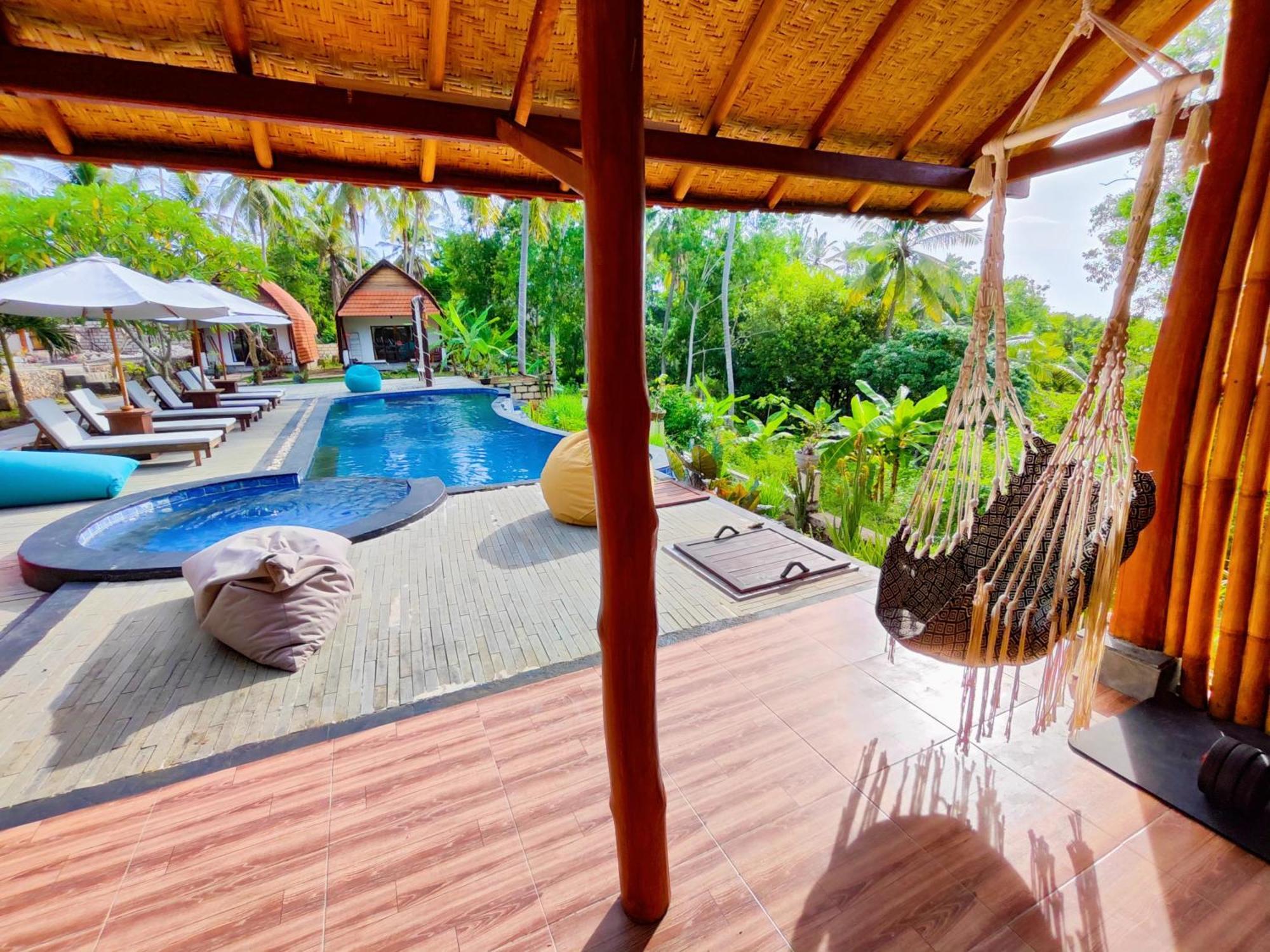 Meket Bungalows Toyapakeh Esterno foto