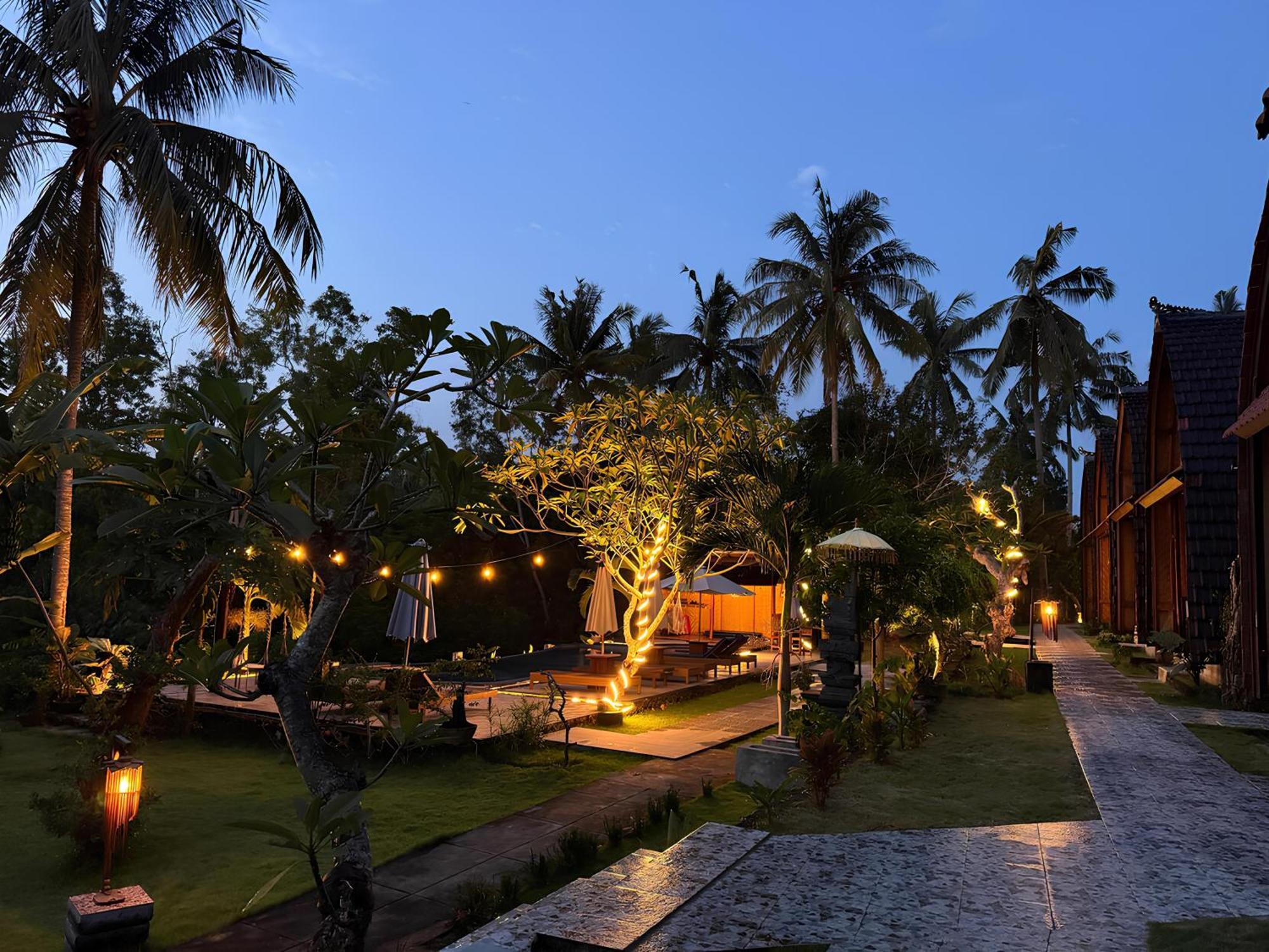 Meket Bungalows Toyapakeh Esterno foto