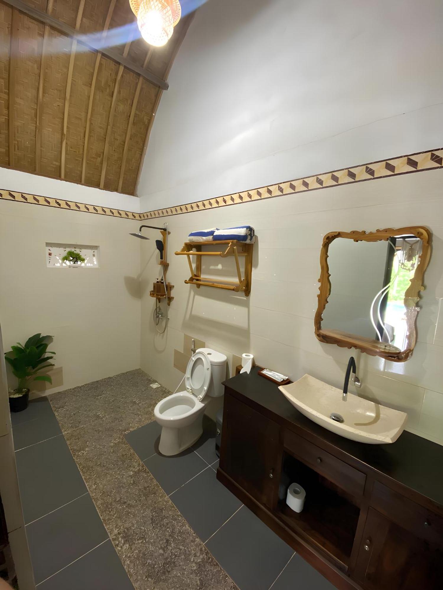 Meket Bungalows Toyapakeh Esterno foto