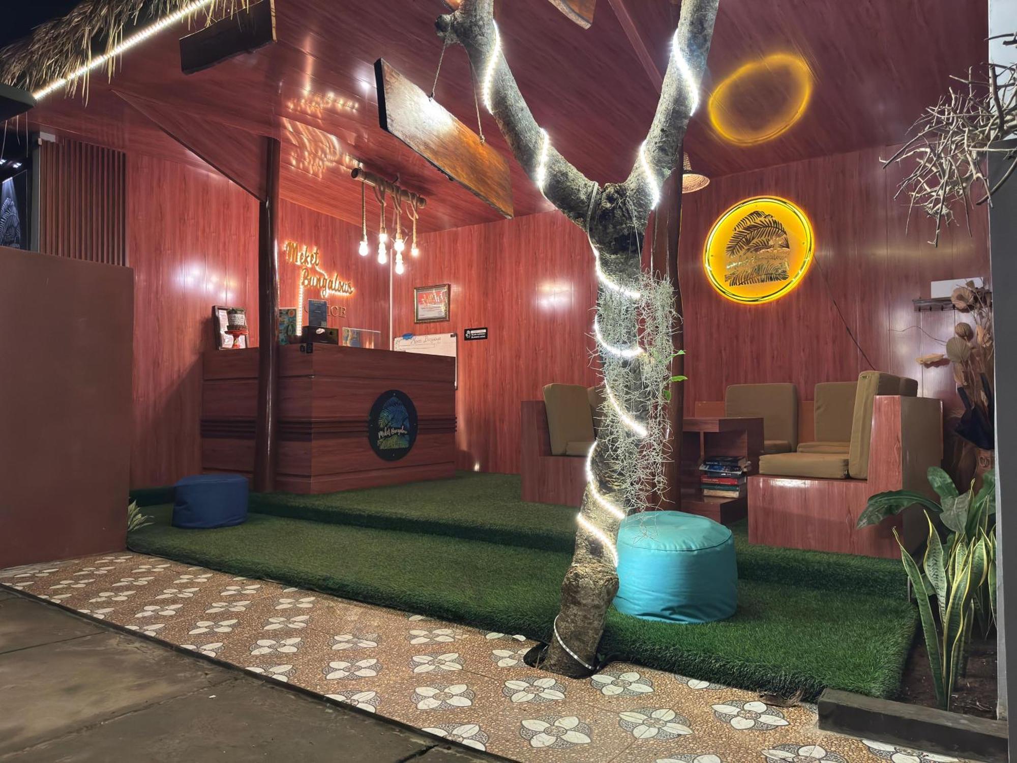 Meket Bungalows Toyapakeh Esterno foto