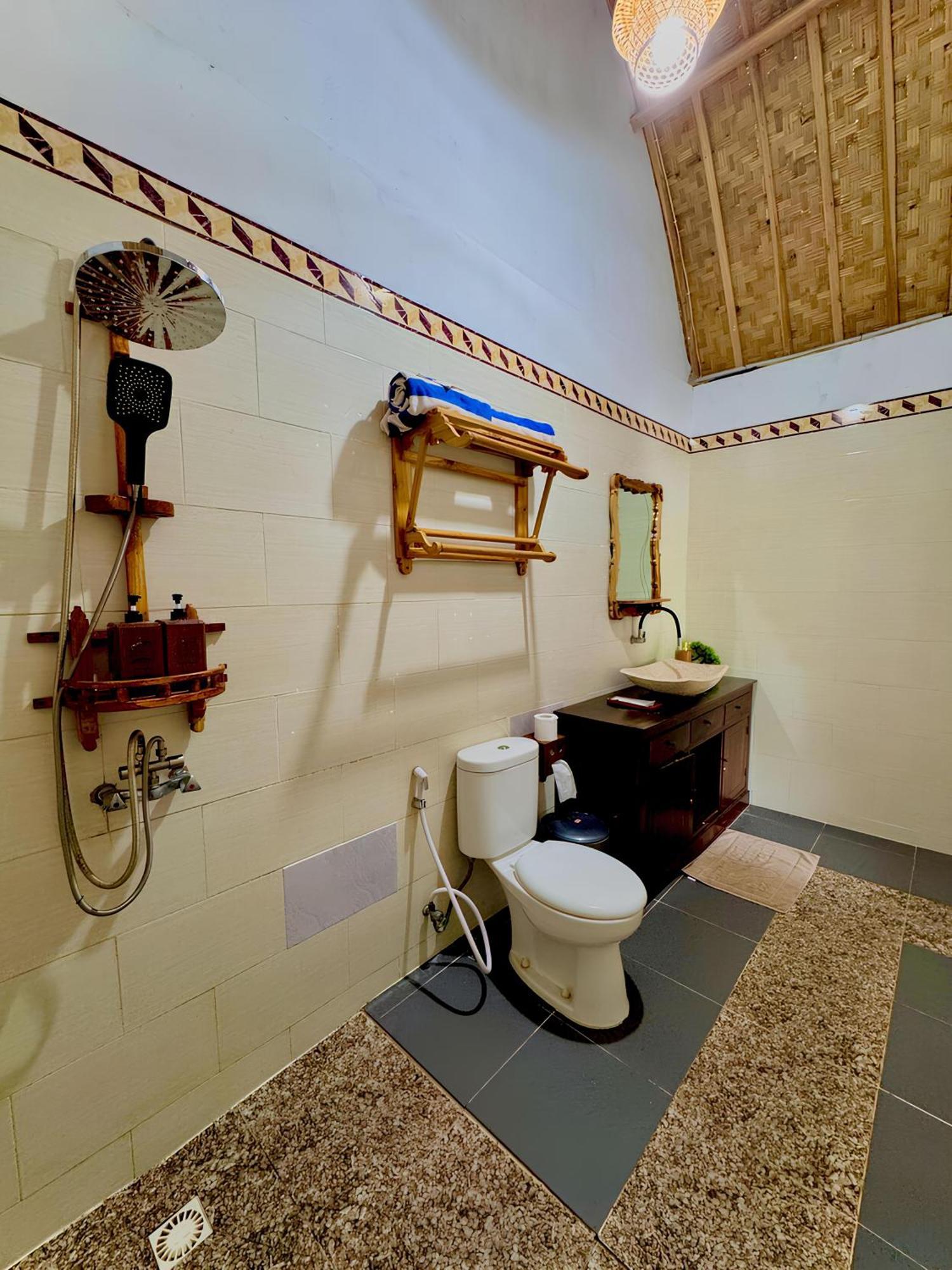 Meket Bungalows Toyapakeh Esterno foto