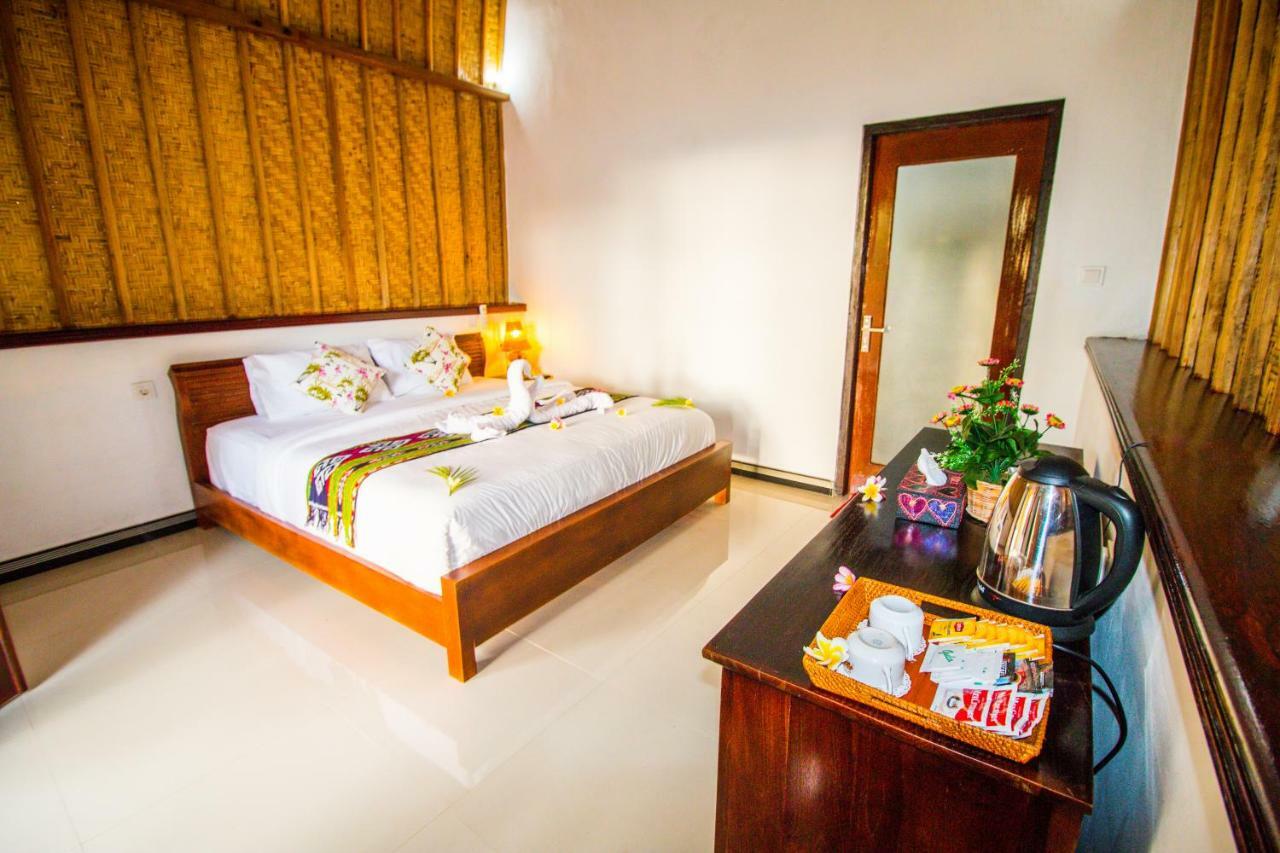 Meket Bungalows Toyapakeh Esterno foto