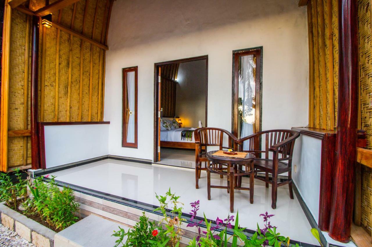 Meket Bungalows Toyapakeh Esterno foto