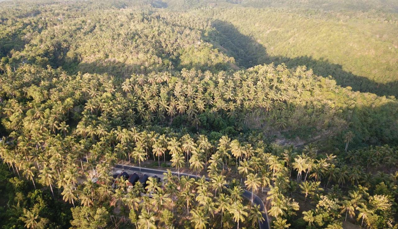 Meket Bungalows Toyapakeh Esterno foto