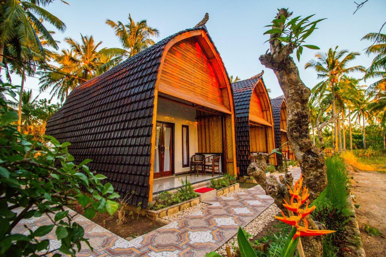 Meket Bungalows Toyapakeh Esterno foto