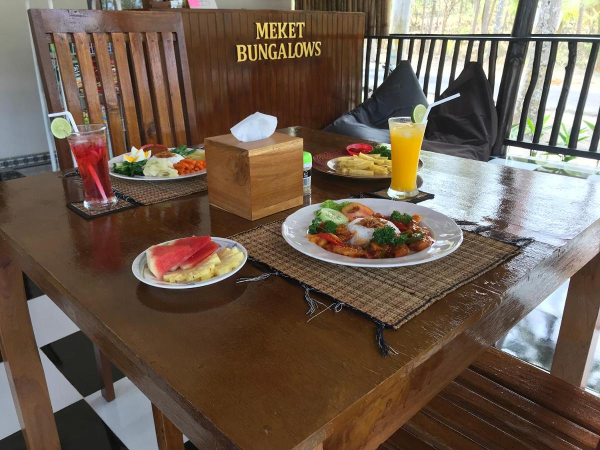 Meket Bungalows Toyapakeh Esterno foto
